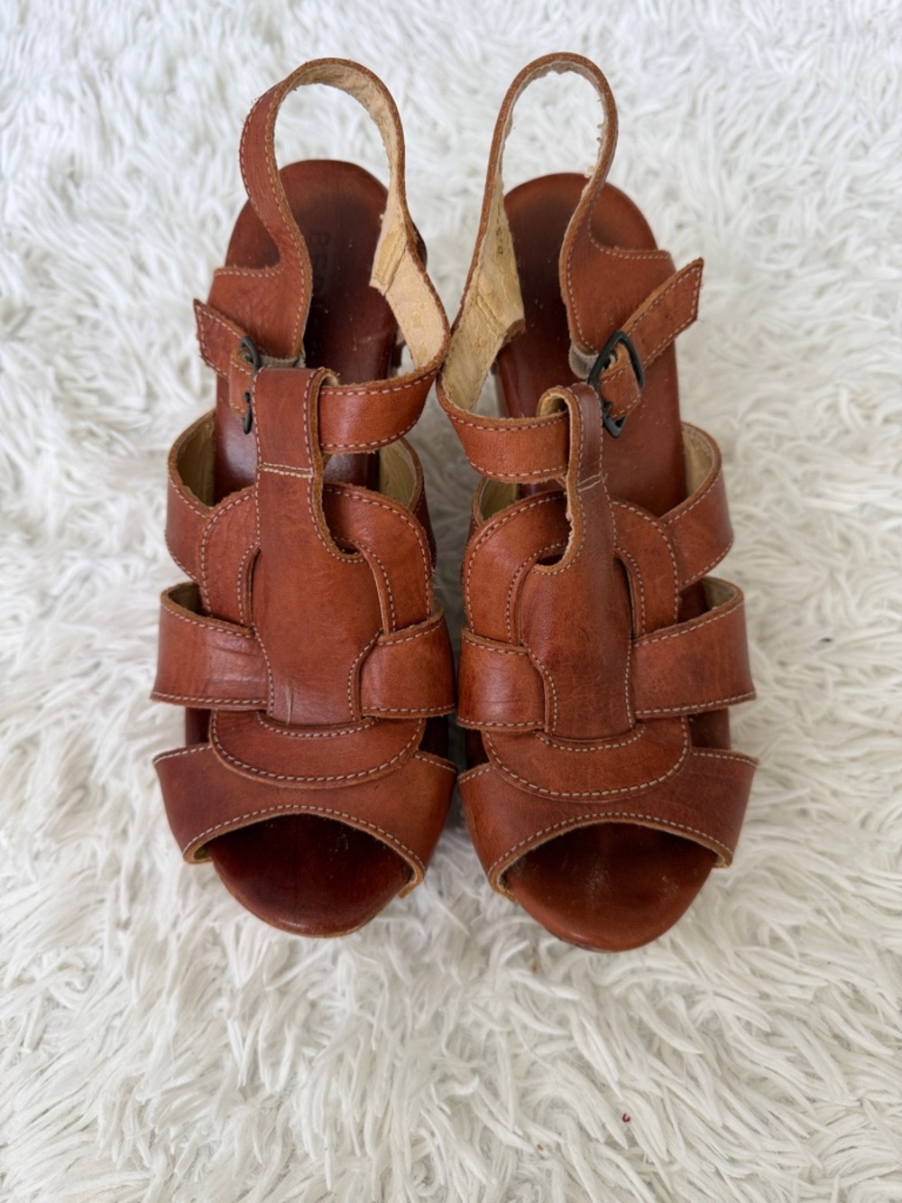 BedStu Bed Stu Caitlin II Tan Rustic Platforms Size 8.5 - Picture 4 of 7